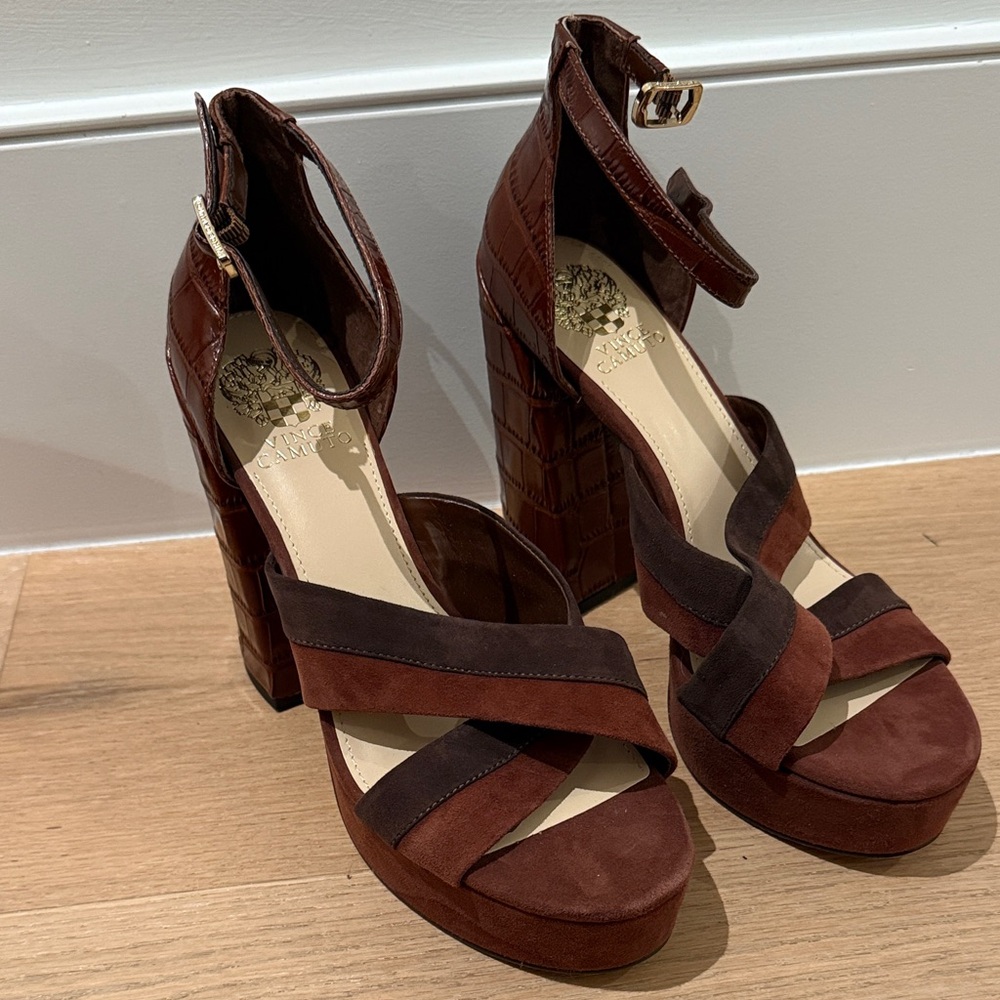 Gorgeous Brown Vince Camuto Heels